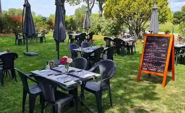 Le Restaurant - Au Jardin - Reillanne - restaurant REILLANNE